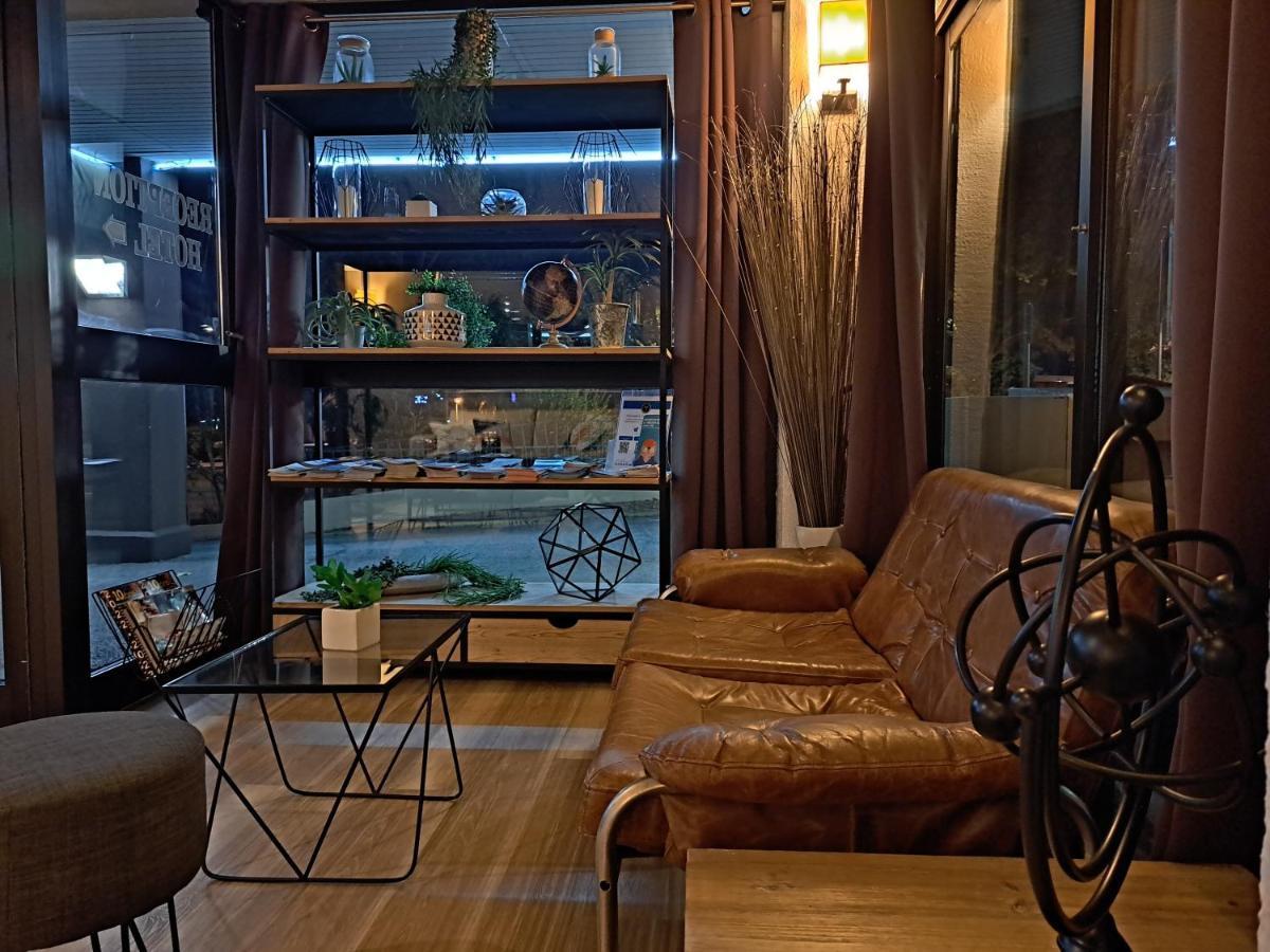 Hotel Le Collier Αντίμπ Εξωτερικό φωτογραφία