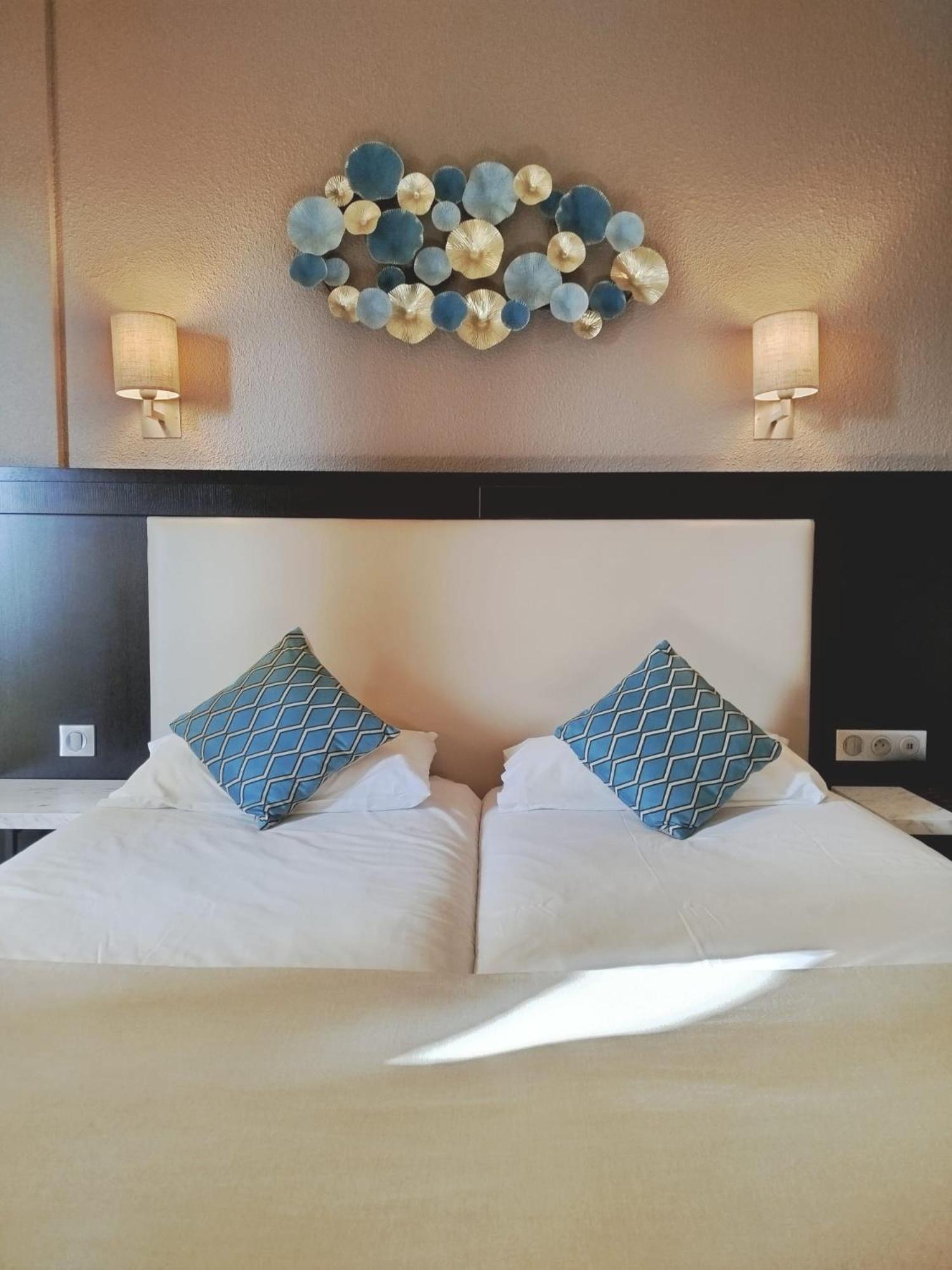 Hotel Le Collier Αντίμπ Εξωτερικό φωτογραφία