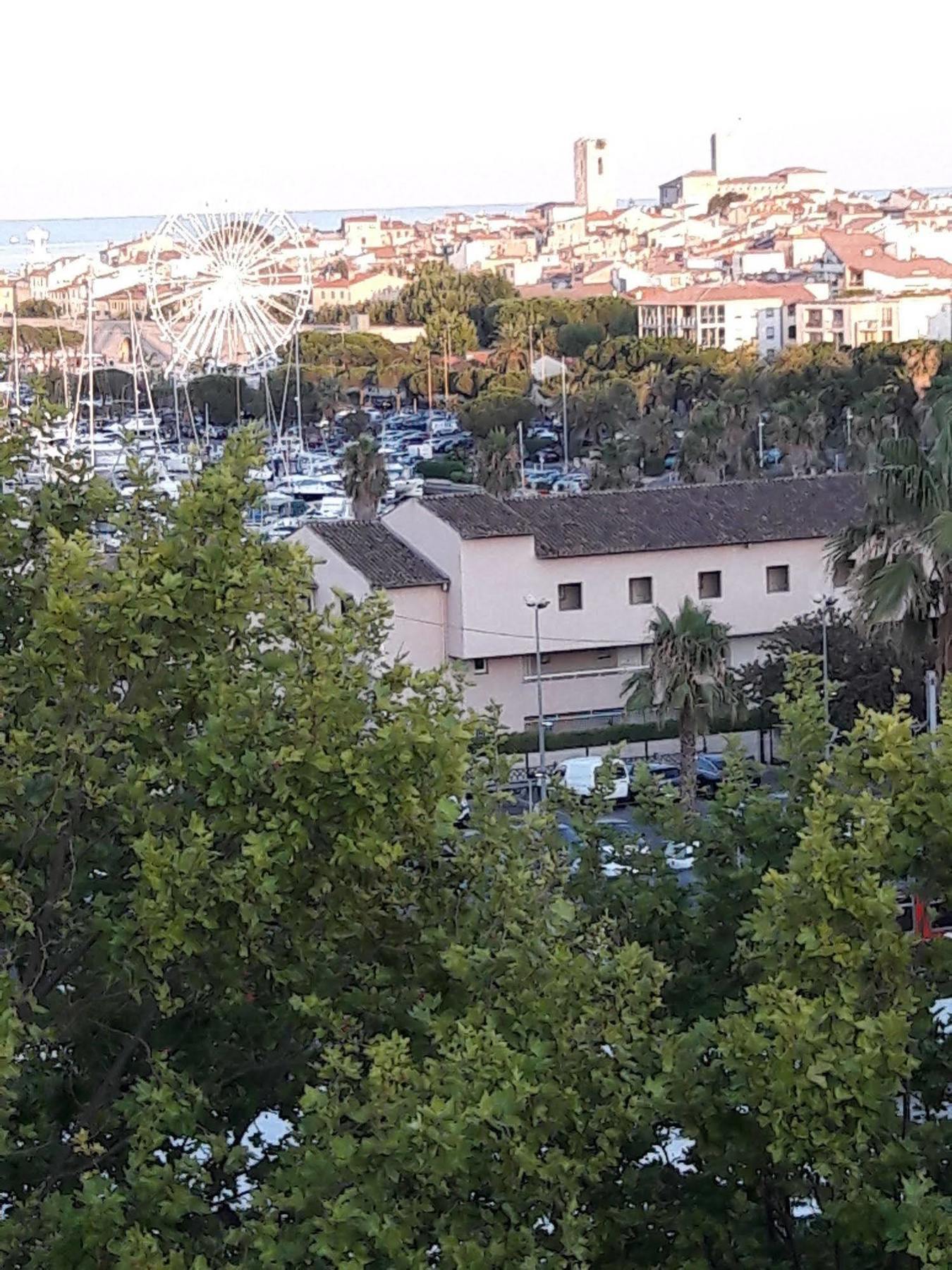 Hotel Le Collier Αντίμπ Εξωτερικό φωτογραφία