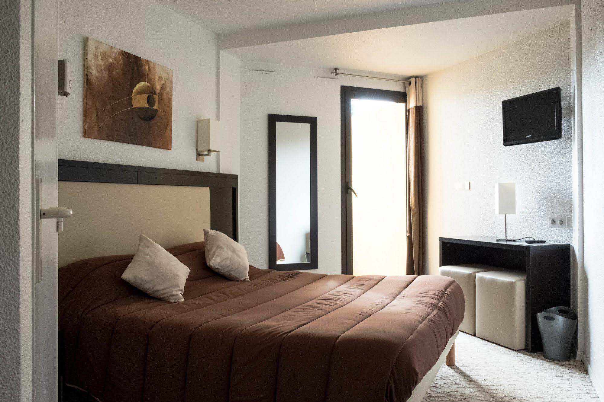 Hotel Le Collier Αντίμπ Εξωτερικό φωτογραφία
