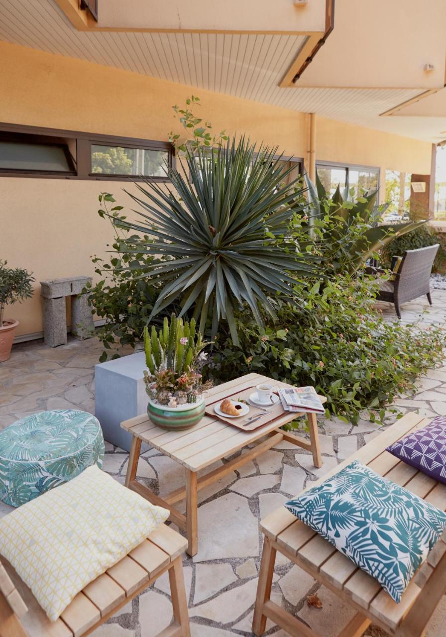 Hotel Le Collier Αντίμπ Εξωτερικό φωτογραφία